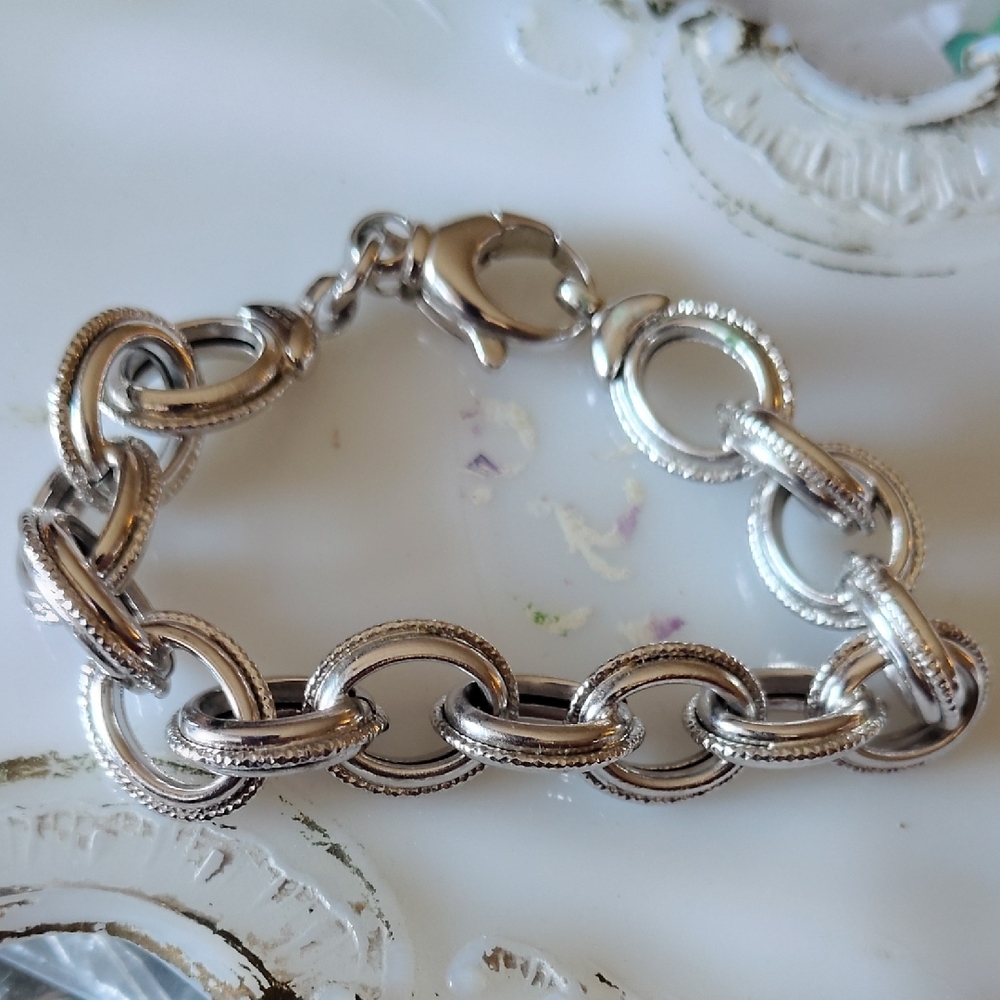 Chunky Silver Tone Bracelet